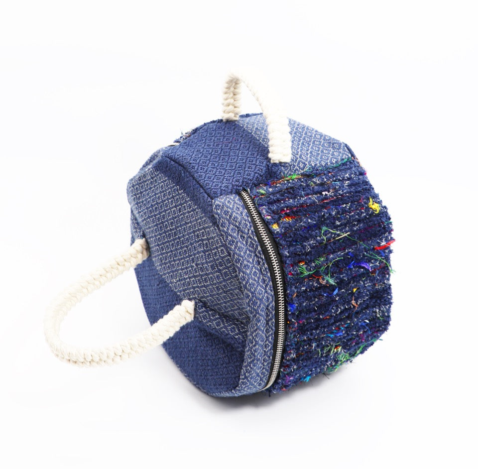 Runde Kosmetiktasche / Vanity Bag