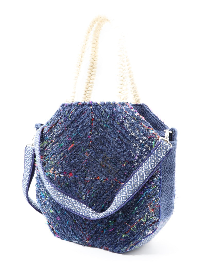 Handgewebte Tote Bag aus Baumwolle mit Diamantmuster