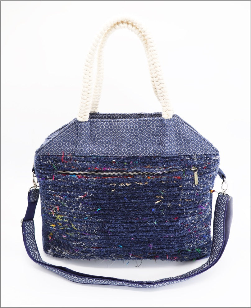 Laptoptasche aus handgewebter Baumwolle mit Diamantmuster